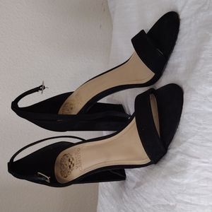 Vince Camuto black high hills sandals